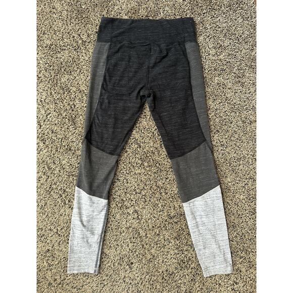 Athletic Works Grey 3-shade Colorblock Leggings Size Small - Picture 2 of 6